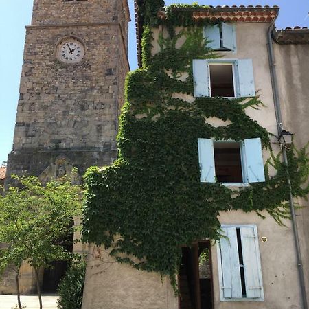 Вилла Entre L'Eglise Et La Place Кийан Экстерьер фото